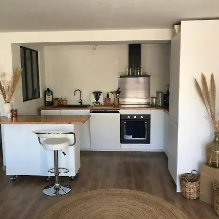 Maison Mitoyenne * Quincieux